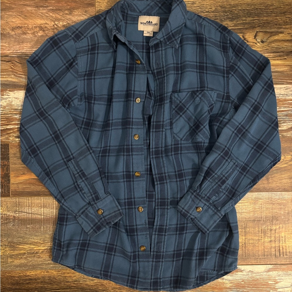 Northeast Outfitters Men's Flannel Size Small Blue Plaid